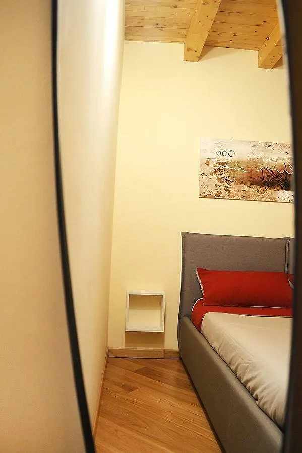 House Of Artist Apartment Bergamo Italy